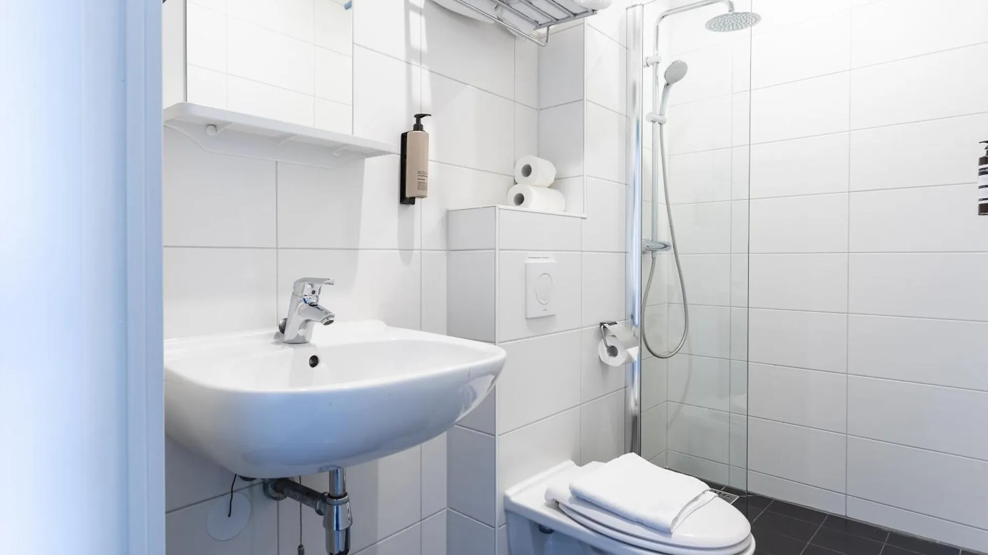 **  Weber Hotel Amsterdam Nederländerna