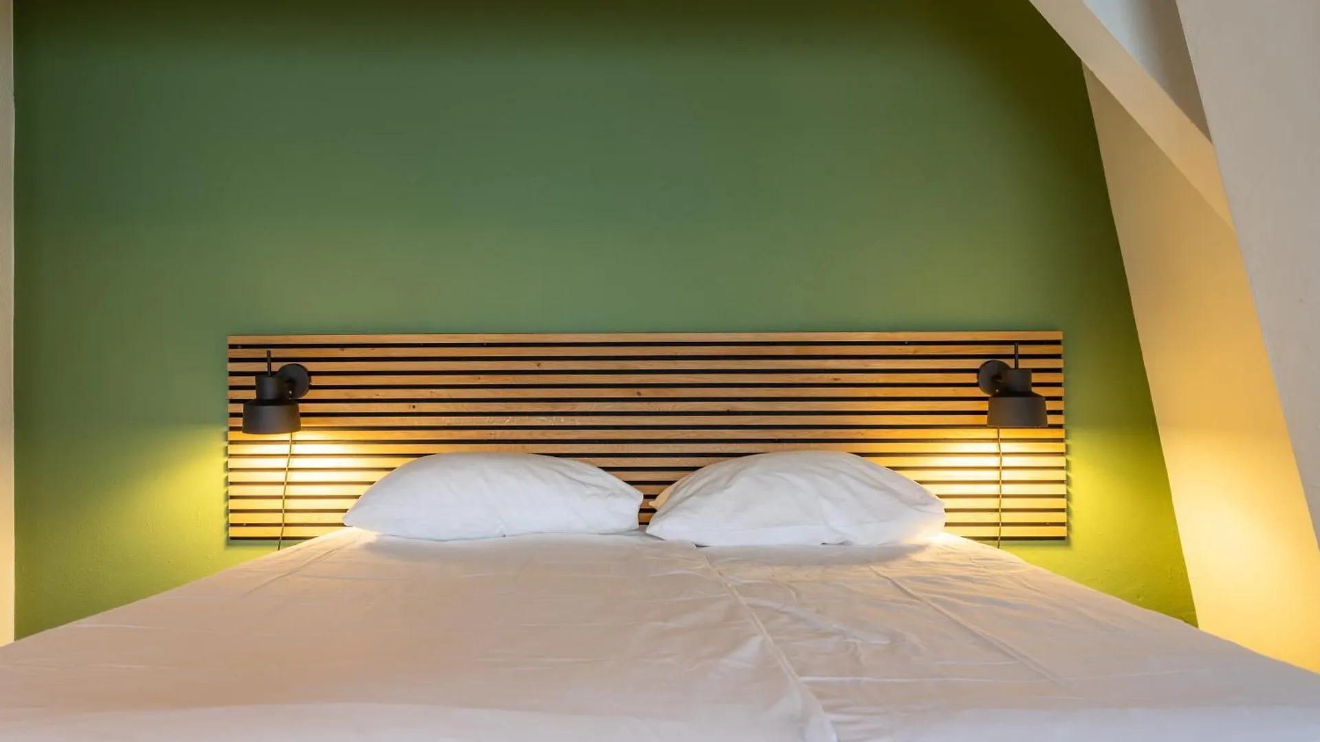 **  Weber Hotel Amsterdam Nederländerna