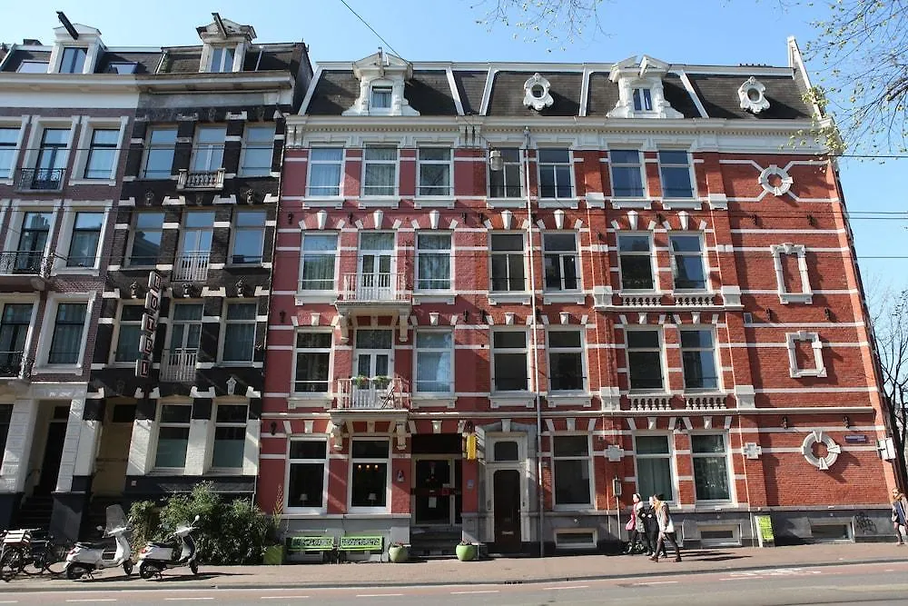 Weber Hotel Amsterdam 2*,